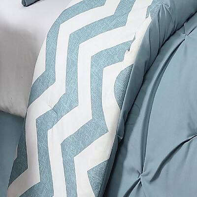 Ella Pinch Pleat Reversible Comforter Set with Bedskirt