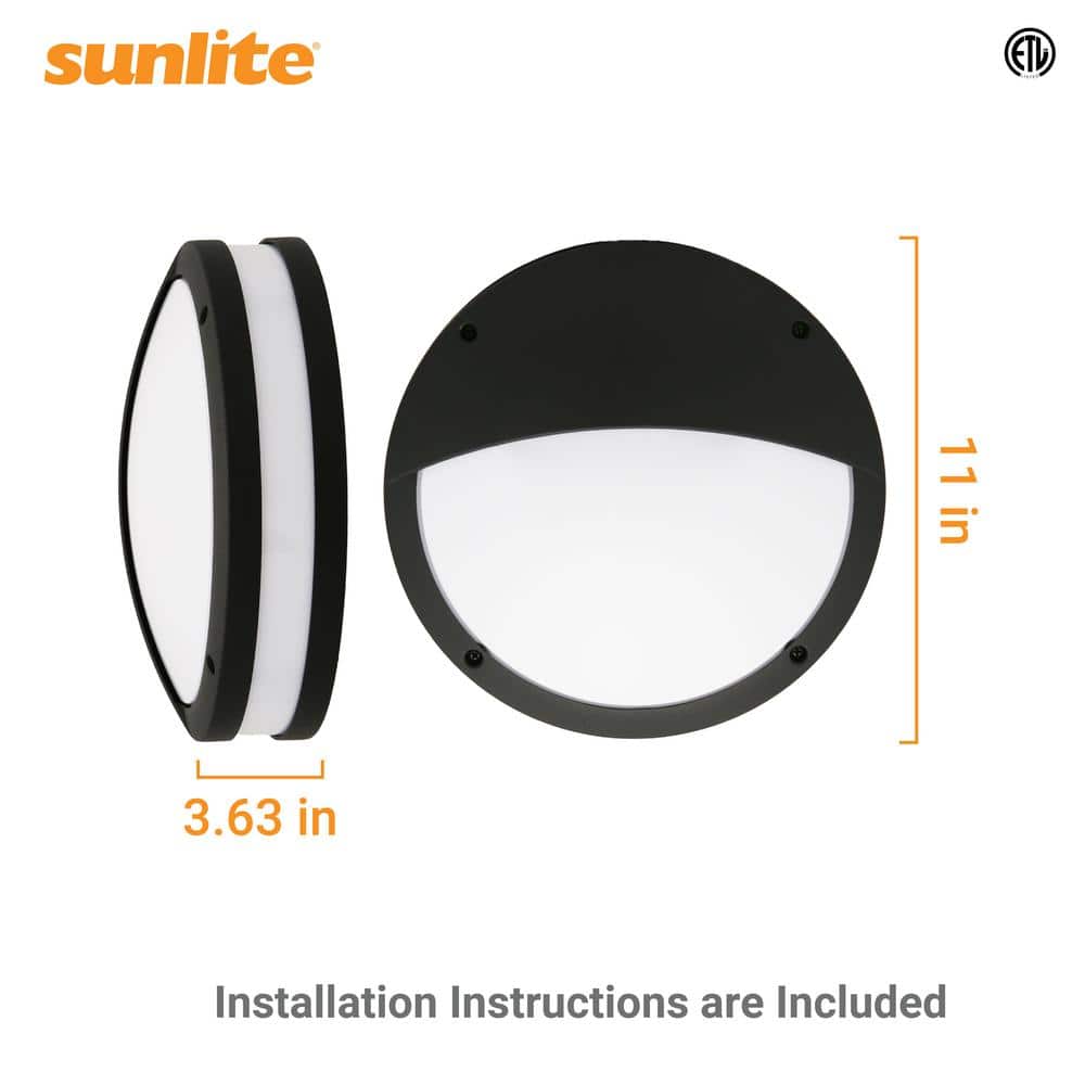 Black and White Dimmable LED Outdoor Wall Light