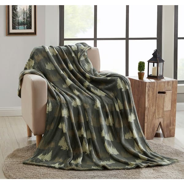 green plush throw