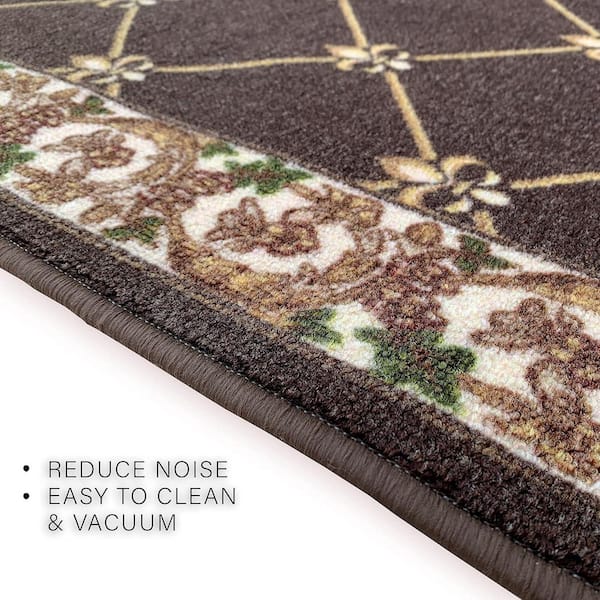 Fleur De Lis French Brown 31 in. W x 3 ft. L RunnerRug/Stair Runner 7.8 sq. ft.