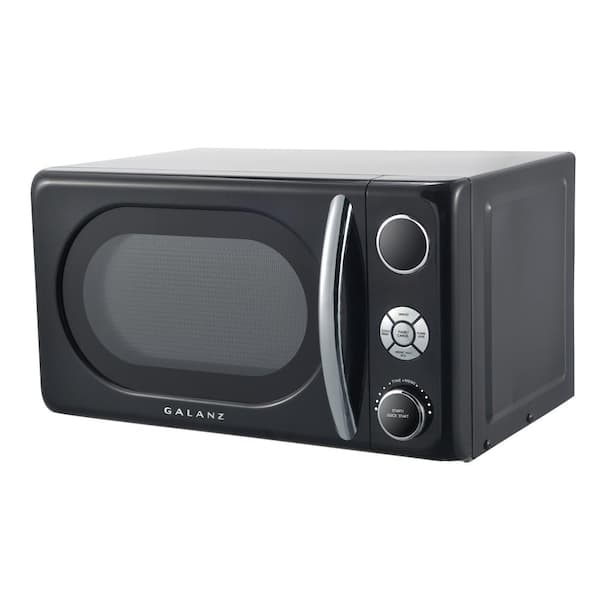 Galanz 0.7 Cu. Ft. 700 Watt Countertop Microwave Oven in Silver