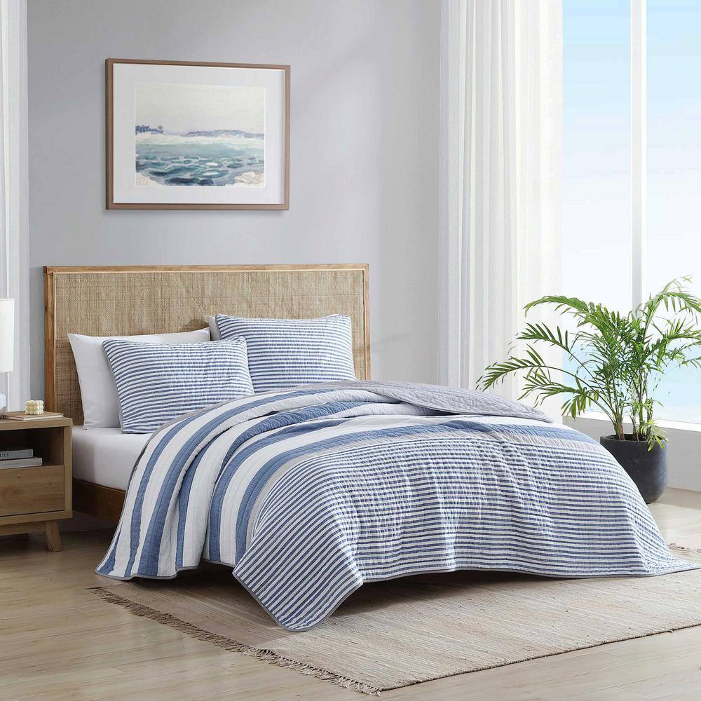 Classic Blue Cotton Reversible Full Quilt Set