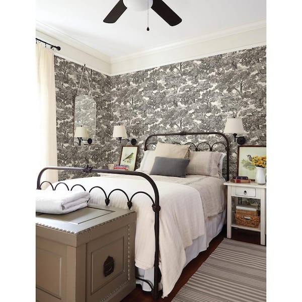 Spinney Black Pre-Pasted Non-Woven Wallpaper
