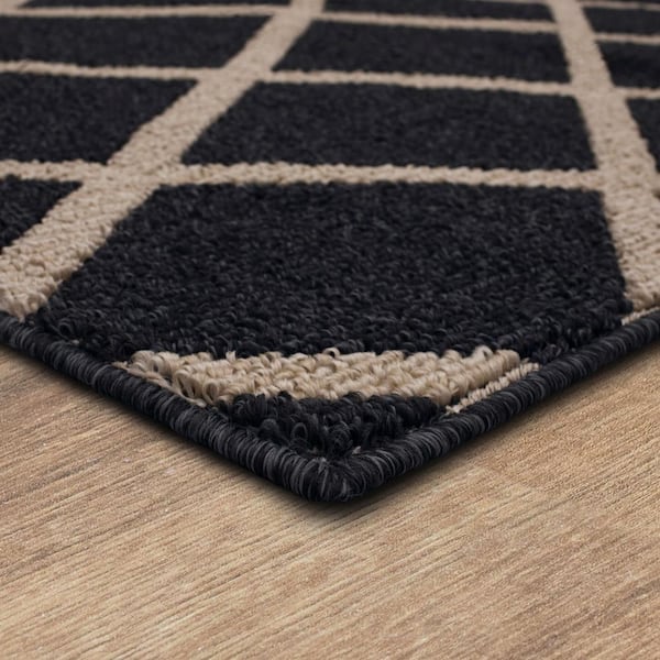 1'6x2'6 Diamond Utility Mat Rug Black - Mohawk