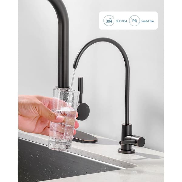 Single Handle Pull Down Sprayer Kitchen Faucet with Water Filter Faucet Stainless Steel in Oil Rubbed Bronze