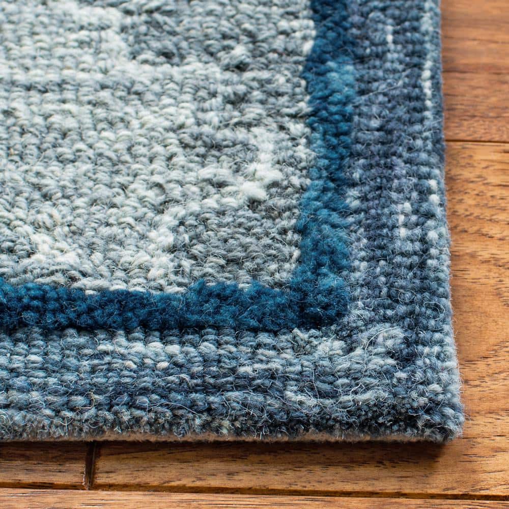 Hand-Tufted Blue and Gray Wool Silk 4' x 6' Area Rug