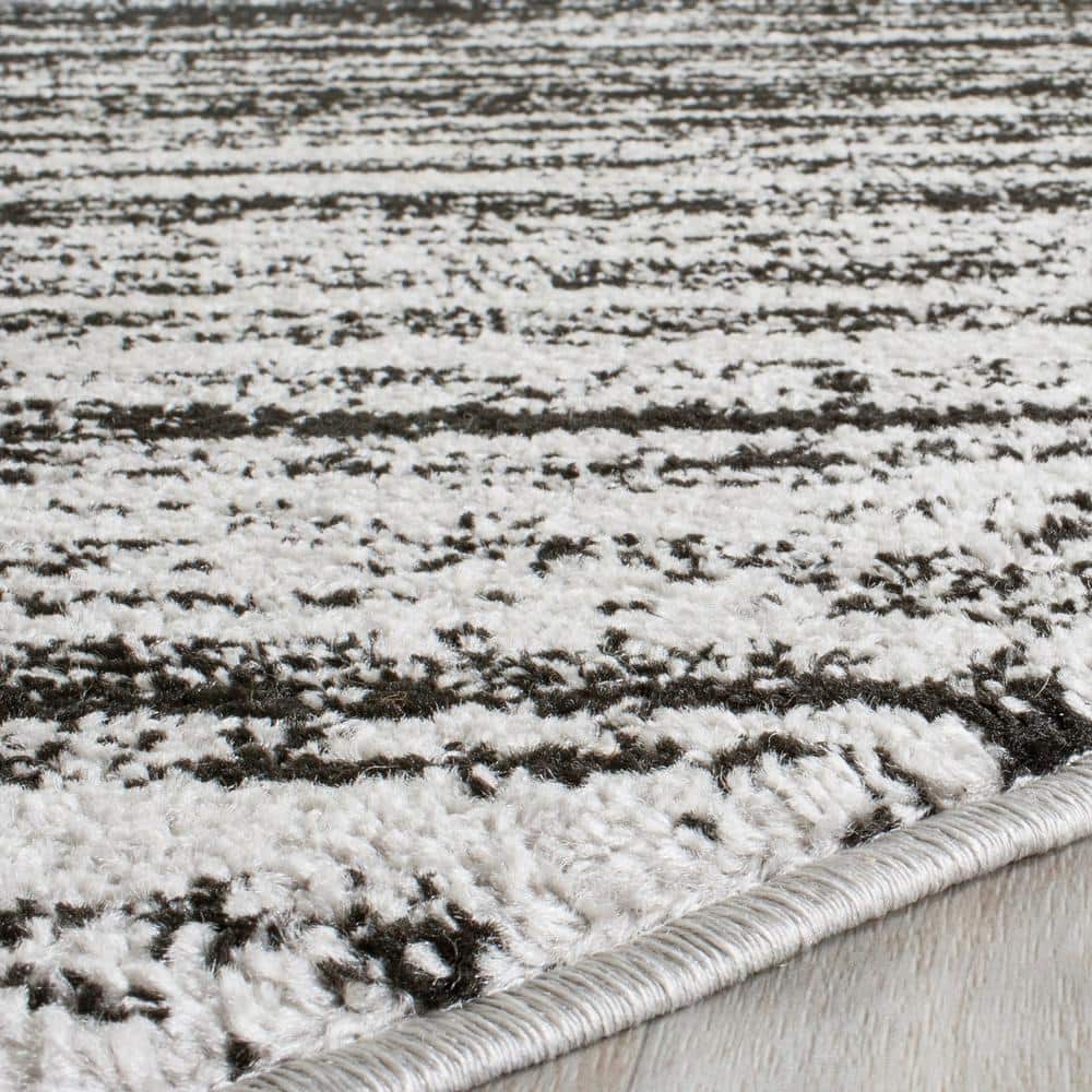 Adirondack Silver/Black Solid Color 10 ft. x 10 ft. Striped Round Area Rug - thumbnail 6