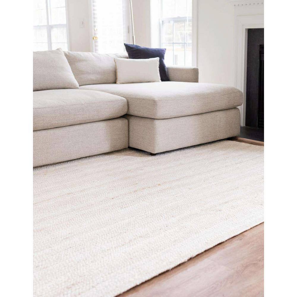 Handmade White Braided Jute Indoor Rug, Easy Care and Stain-resistant