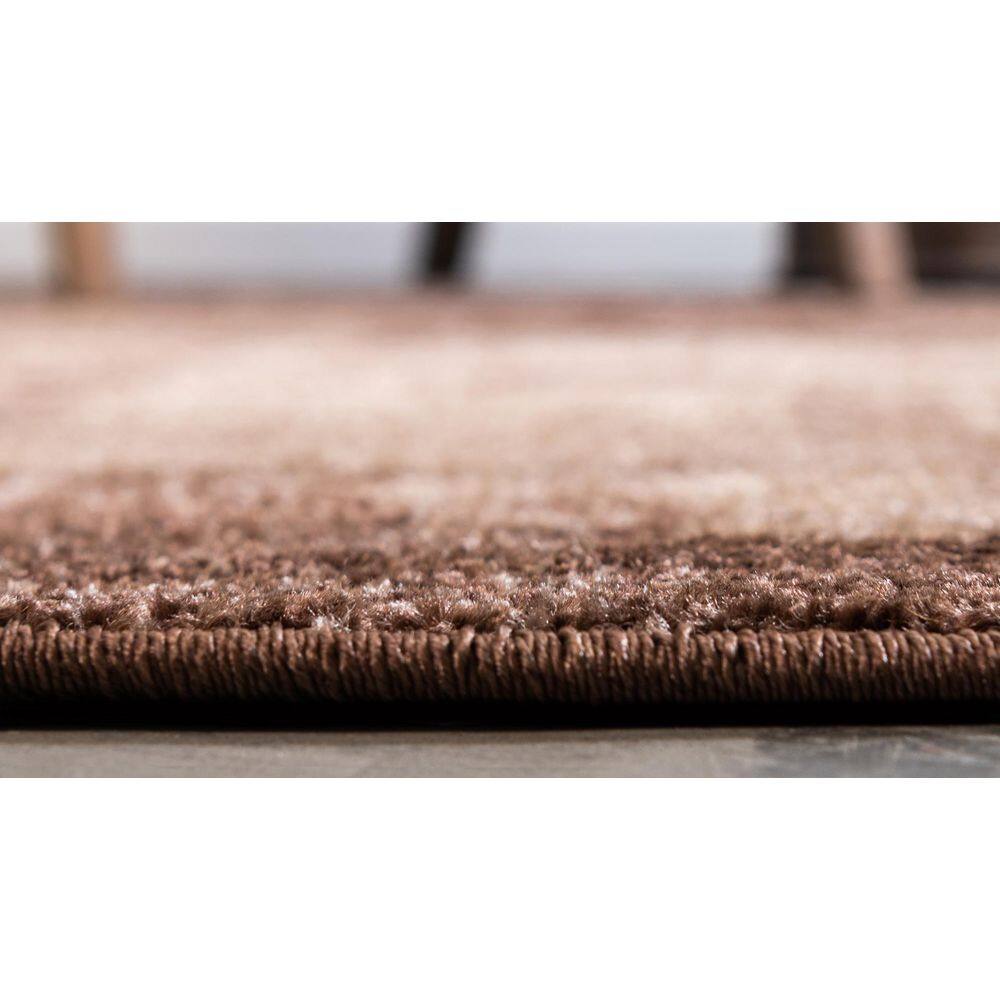 Harvest Time Charm Brown 8' x 10' Easy-Care Synthetic Rug
