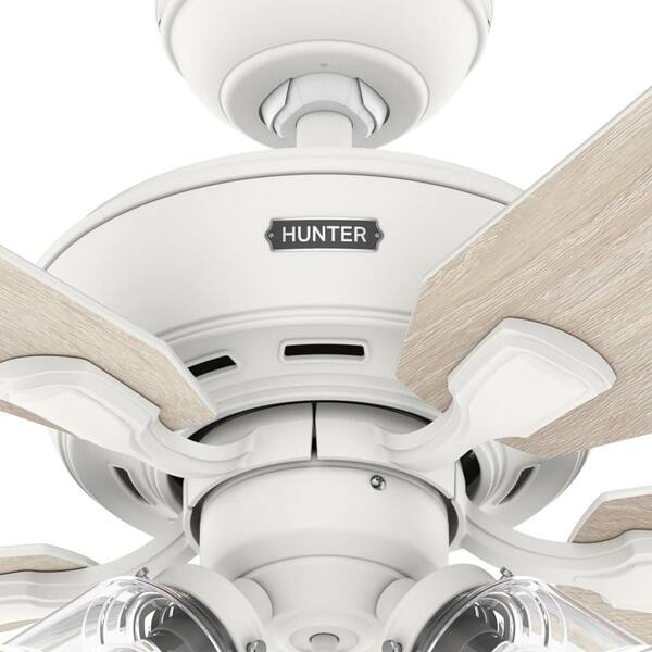 Hunter - Rosner 52 in. Indoor Matte White Ceiling Fan with Light Kit Included