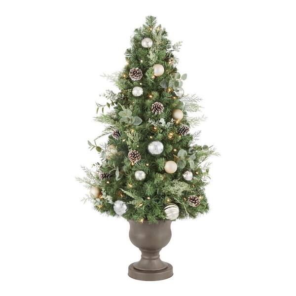 Home Accents Holiday 4.5 ft St Germain Potted Christmas Tree