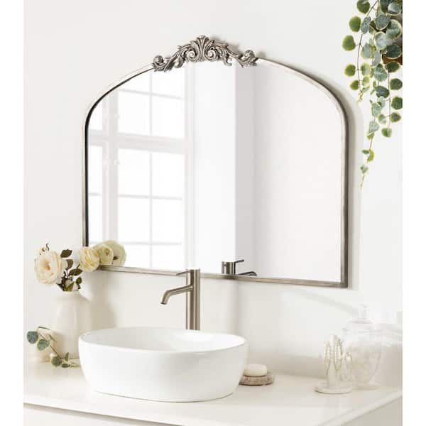フランス　シルバーガラス蓋物　アール・デコ　Atelier moderne　純銀 Kate and Laurel Arendahl 36.00 in. W x 28.50 in. H Arch Metal