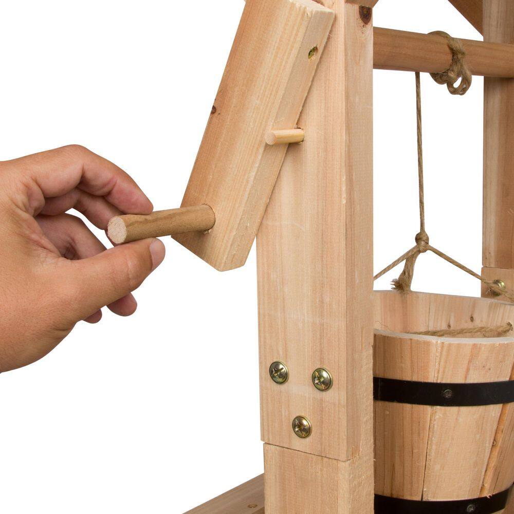 Natural Cedar Wood Outdoor Wishing Well Planter with Hanging Bucket