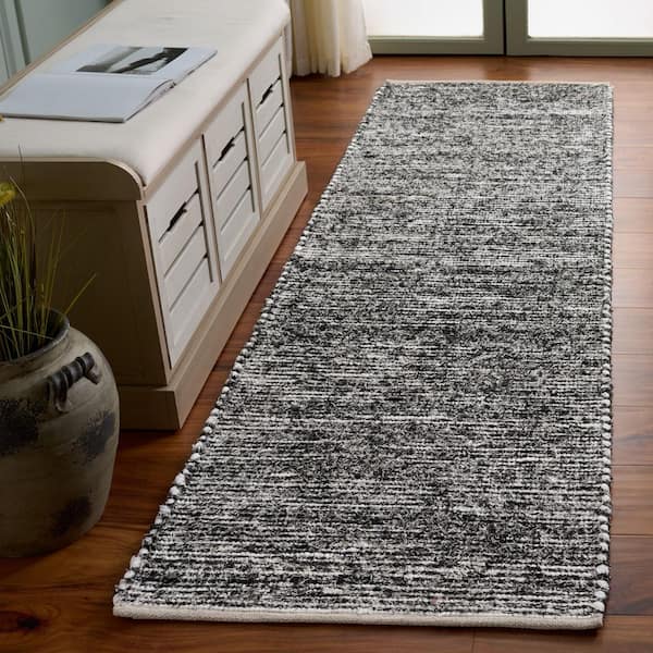 Cape Cod 2 ft. x 8 ft. Ivory/Black Distressed Gradient Runner Rug