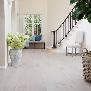 French Oak Rincon 3/8 in. T x 6-1/2 in. W x Varying Length Click Lock Engineered Hardwood Flooring (945.6 sq.ft./pallet)