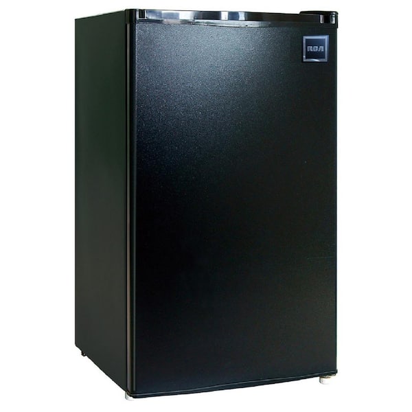 RCA 4.5 Cu ft Single Door Compact Refrigerator Rfr464, Black