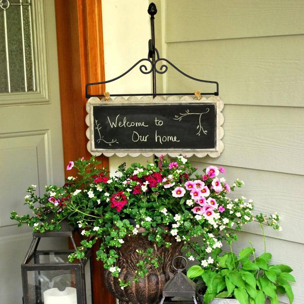 Black Wrought Iron Garden Flag Hanger with Matte Finish