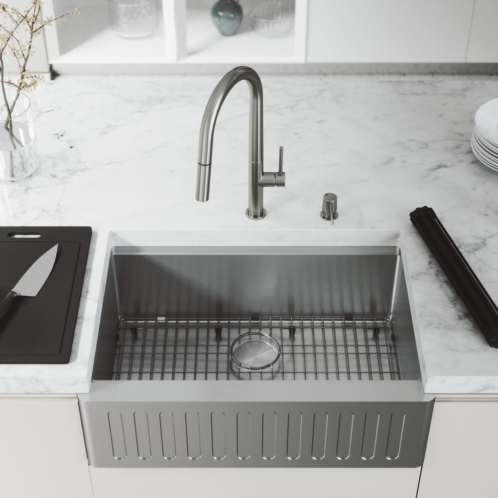 Oxford 30" Stainless Steel Farmhouse Kitchen Sink with Accessories
