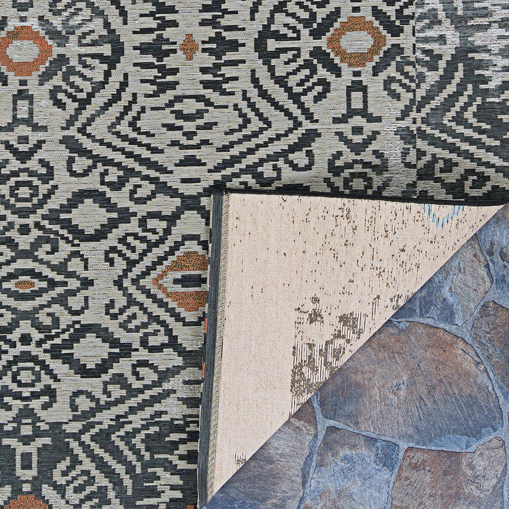 Dolce Smoke Gray Easy-Care Indoor/Outdoor Area Rug, 2'3" x 3'11"