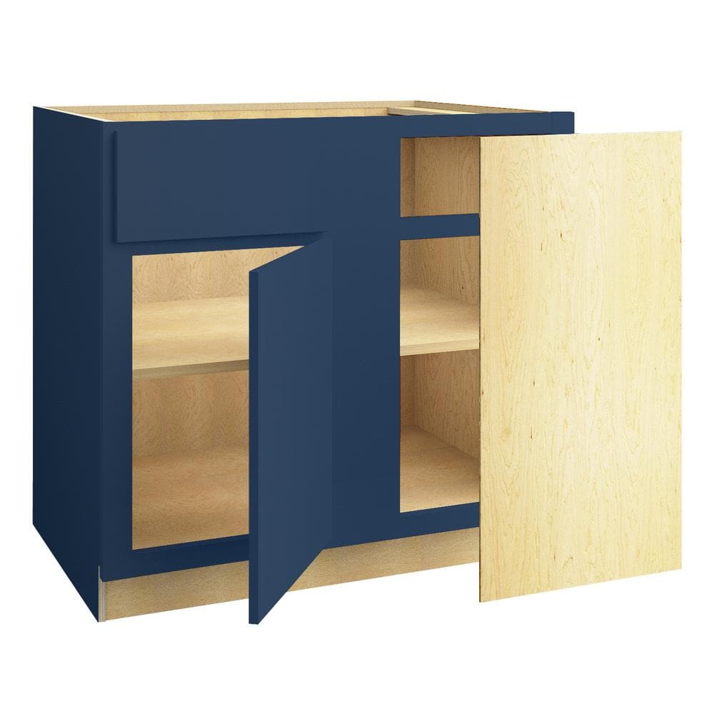 Hargrove 36 in. W x 24 in. D x 34.5 in. H Assembled Plywood Base Blind Corn