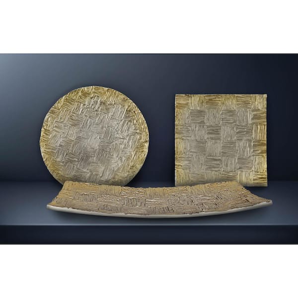 Unbranded Large: 19-3/4"L x 9-3/4"W x 2-1/2"H, Small: 15-1/2"L x 7-1/2"W x 1-1/2"H, Gold Hand Made Cast Aluminum Rectangle Tray.