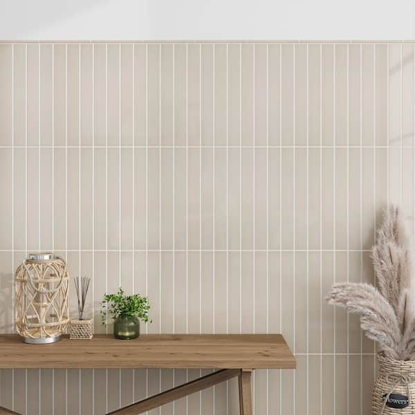 Horizonte 0.5 in. x 8 in. Glossy Alabaster Beige Ceramic Pencil Trim Wall Tile (0.27 sq. ft./Case)-10 Pack