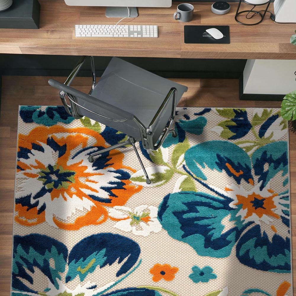 Bergamo Multi Floral 5' x 7' Synthetic Indoor/Outdoor Rug