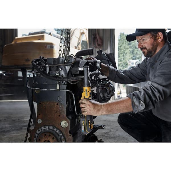 DEWALT - 20-Volt Cordless 3/8 in. to 1/2 in. Ratchet (Tool-Only)