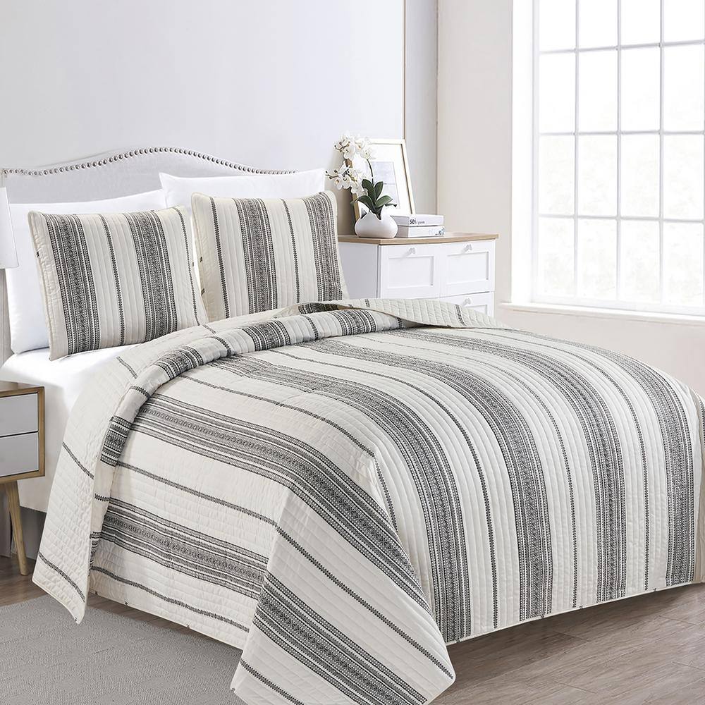 FRESHFOLDS Gray Farmhouse Inspired Stripe Twin Microfiber 2-Piece Quilt ...