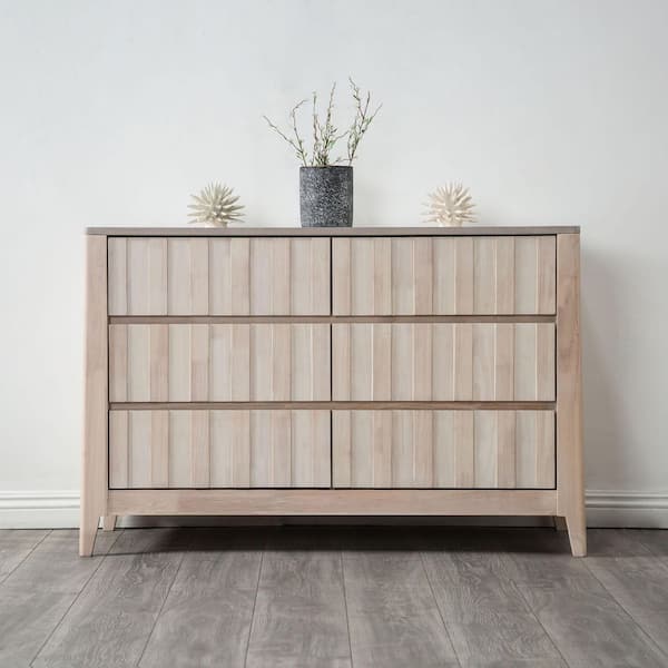 Furniture of America Hubbard Washed White 6-Drawer 48 in. Dresser with Vertical Fluting and Splayed Bracketed Feet