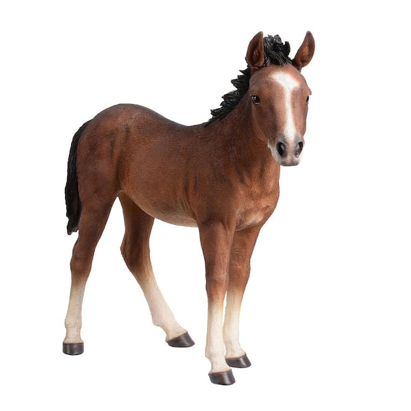 Standing Horse (Hi-Line Exclusive)