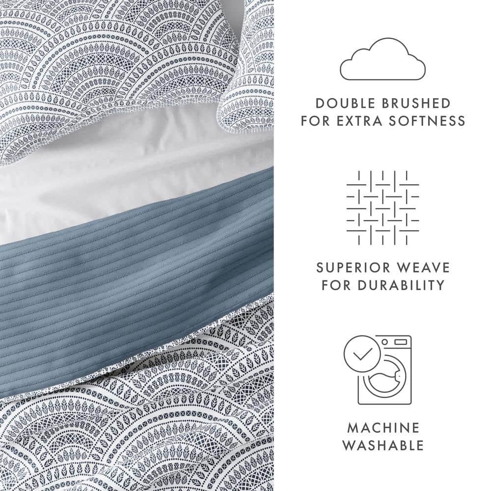 Dusk Blue King Reversible Microfiber Scallop Quilt Set