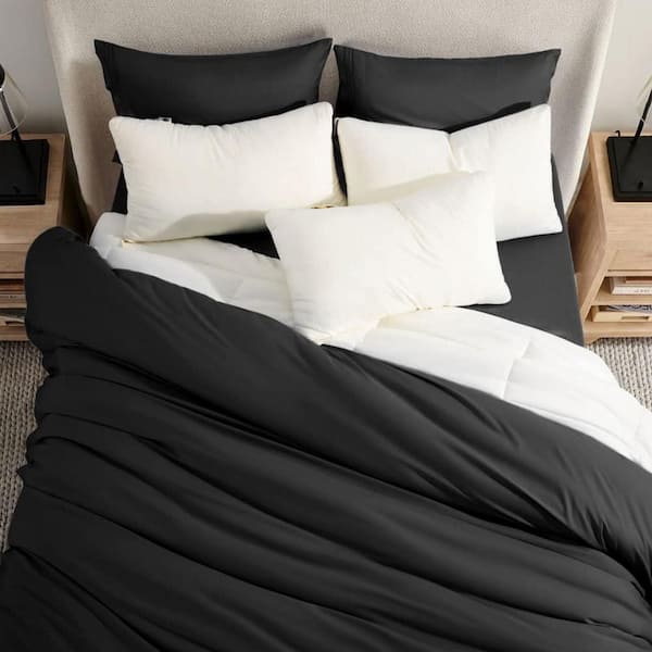 4-Piece Microfiber Queen Bed Sheet Set with 16 in. Deep Pocket, 1800 Thread Count Luxury Egyptian Sheets, Black