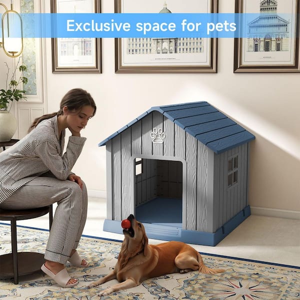WTVWTV 40.87 in. W x 38.82 in. H x 37.8 in. D Resin Dog House Wall