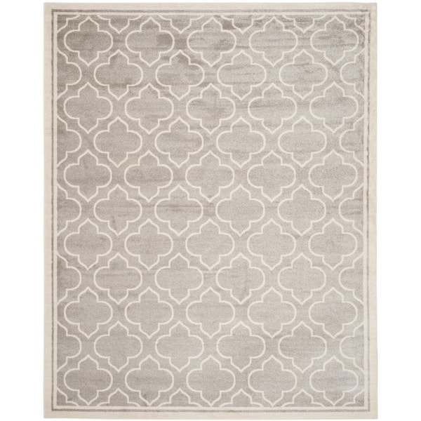 SAFAVIEH Amherst Light Gray/Ivory 8 ft. x 10 ft. Geometric Quatrefoil Area Rug
