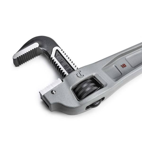 18" Large Offset Aluminum Pipe Wrench 18 inch Long Handle Plumbers Tool 18" Large Offset Aluminum Pipe Wrench 18 inch Long Handle Plumbers Tool