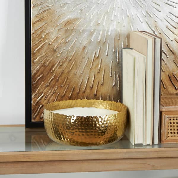 CosmoLiving by Cosmopolitan Gold English Garden Scented Wide Hammered 90 oz. 4 Wick Candle with White Wax