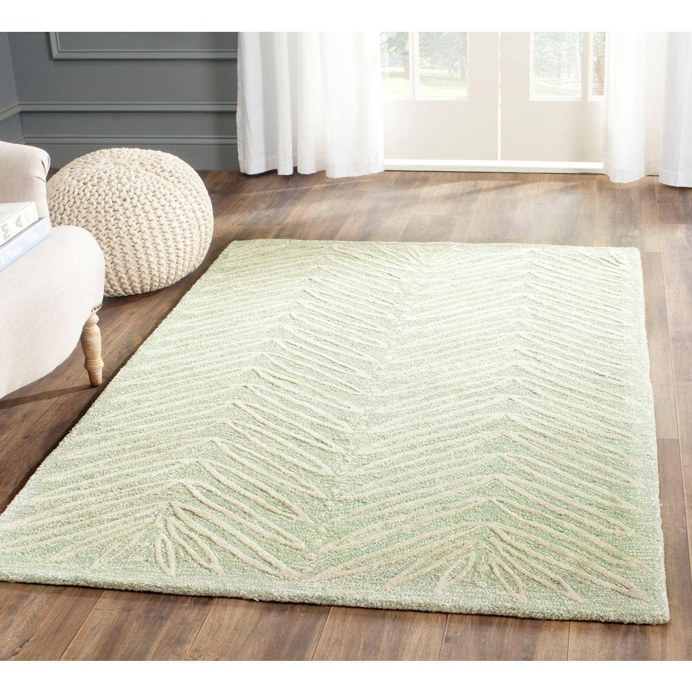 Milk Pail Green 4' x 6' Handmade Tufted Floral Wool Viscose Rug