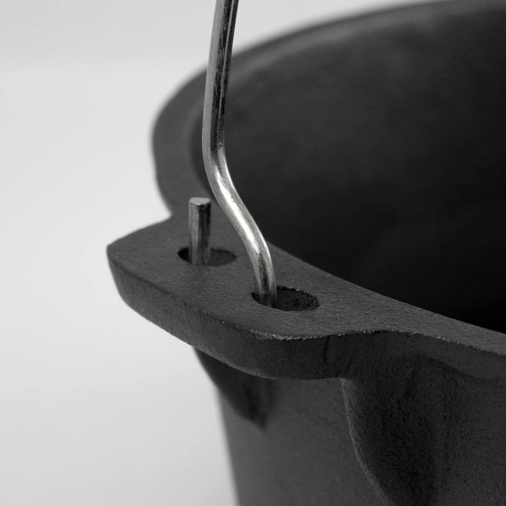 6 Quart Black Cast Iron Round Dutch Oven with Lid and Handle