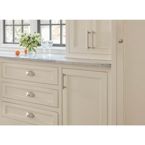 Davenport 1-1/4 in. (32mm) Classic Satin Nickel Rectangle Cabinet Knob