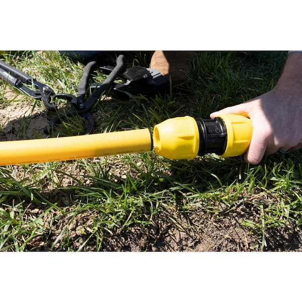 HOME-FLEX Underground Yellow Poly Gas Pipe Tee 1-1/2 in IPS DR 11 Comp Fitting 