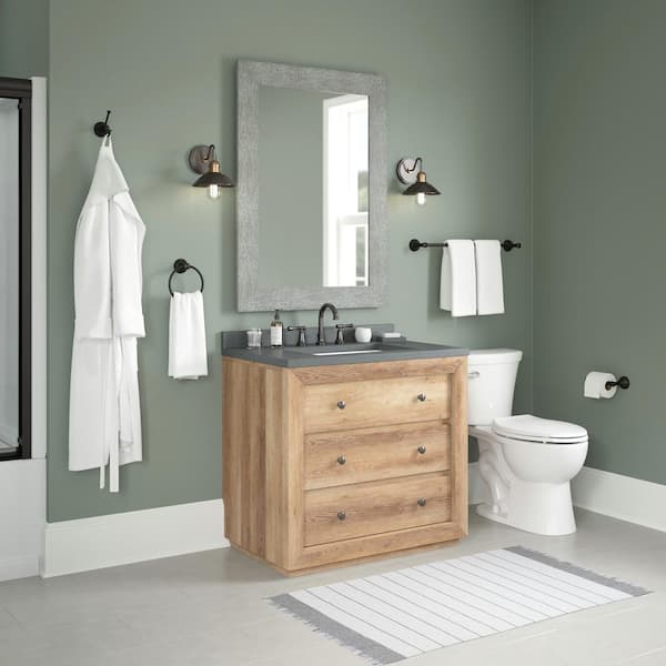 Delta Esato 18 in. Wall Mount Towel Bar with 6 in. Extender Bath