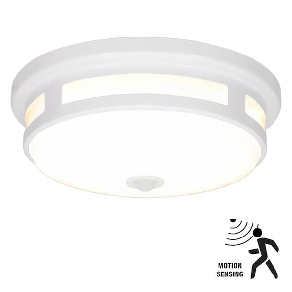 ETI LIGHTING 11 in. Round White Motion Sensing Indoor Outdoor LED Flush Mount Ceiling Light 830 Lumens 3000K 4000K 5000K