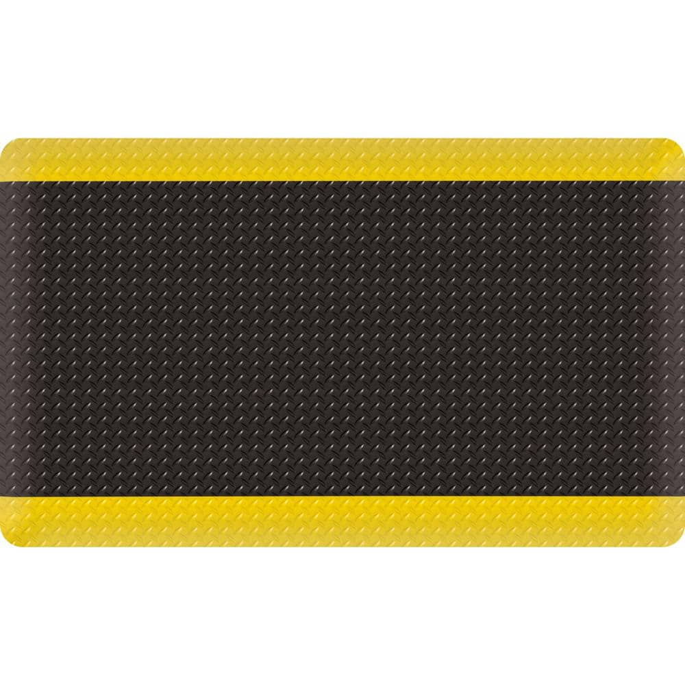 https://images.thdstatic.com/productImages/0bdf6e68-f19c-4ef9-a48c-a3293f271c87/svn/black-yellow-commercial-floor-mats-39277090330000500-64_1000.jpg