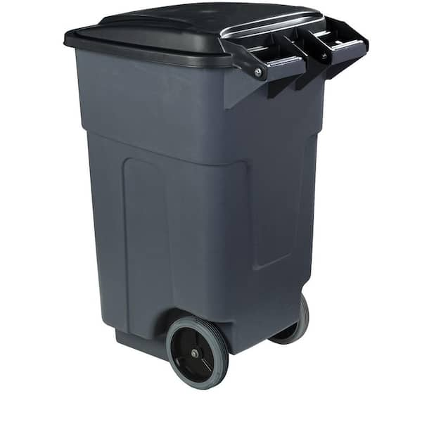 Carlisle 50 Gal. Grey Rolling Trash Can with Attached Lid (2-Pack)