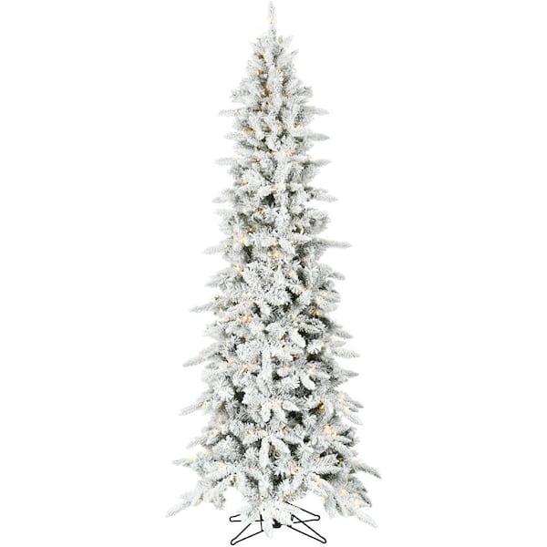 Flocked Realistic Pine and Pampas Christmas Tree 600 LED Constant