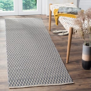 Montauk Ivory/Navy 2 ft. x 10 ft. Interlaced Multi-Diamond Geometric Runner Rug