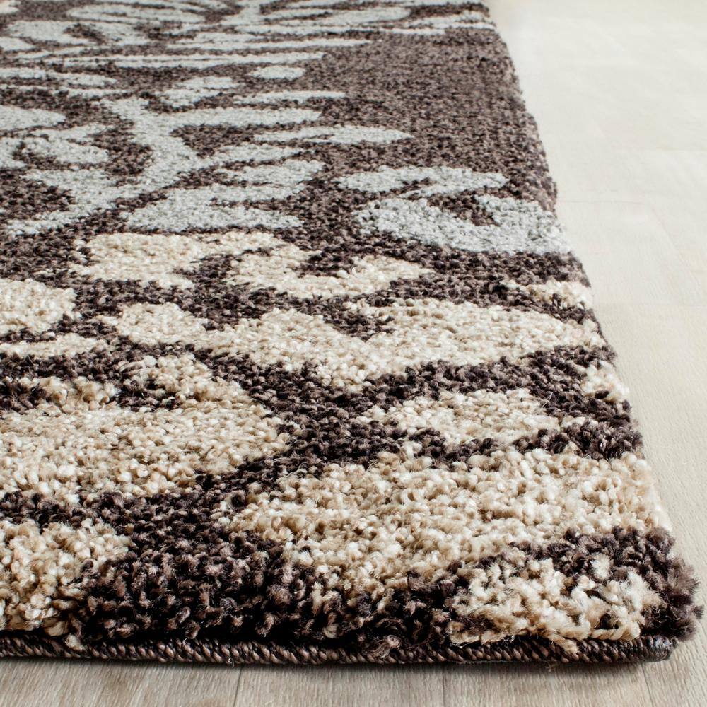 Handcrafted Round Dark Brown Grey Floral Shag Rug, 59 in