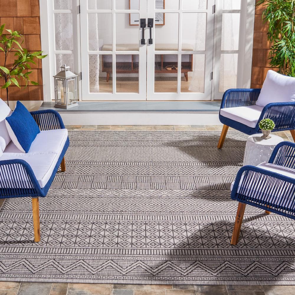 Reversible Black and Grey Synthetic Outdoor Rug, 9' x 12'