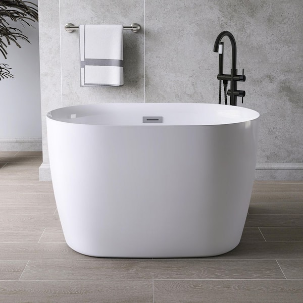 43 in. x 28 in. Acrylic Flatbottom Freestanding Japanese Soaking Bathtub in White with Seat